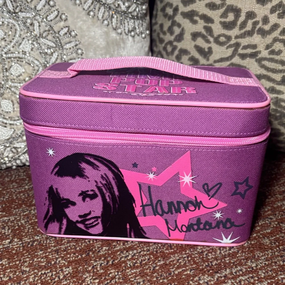 Vintage 2008 Hanna Montana purple & Pink Cosmetic Box train case zip up iconic